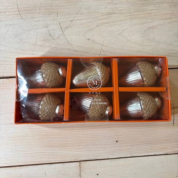 Martha Stewart Open Box Fall Decorative Faux Gold Acorns Set of 6 - Picture 1 of 4